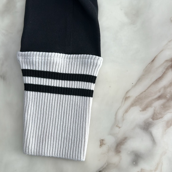 Bombshell Black Sock Leggings - Picture 4 of 4